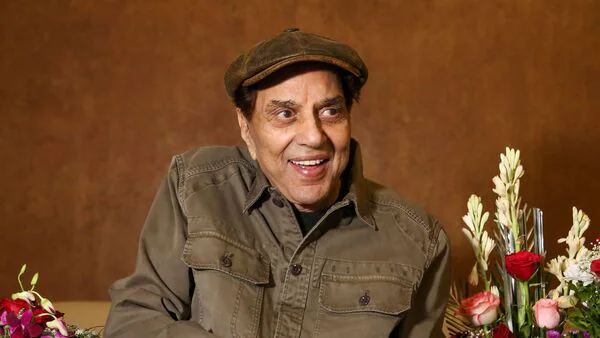 Remembering Dharmendra Ji: The Eternal He-Man of IndianCinema